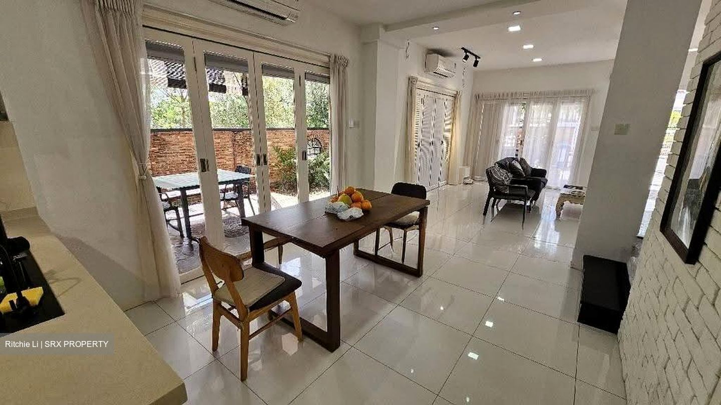 Parbury Avenue (D16), Terrace #636504071